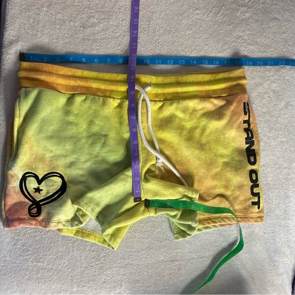 Pride By JoJo Women XL 15-17 Fleece Shorts Heart Tie Dye Pockets Stretch Relax - Picture 6 of 7